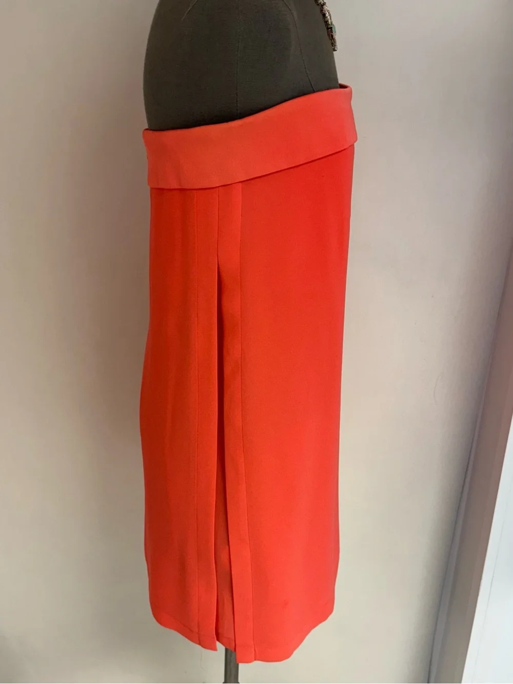 BCBGMAXAZRIA Strapless Coral-Orange Shift Dress NWT - Picture 6 of 12
